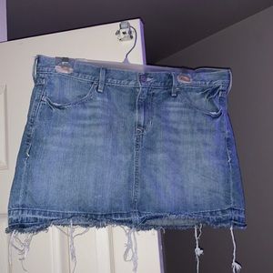 Frayed Old Navy 2000s denim mini skirt